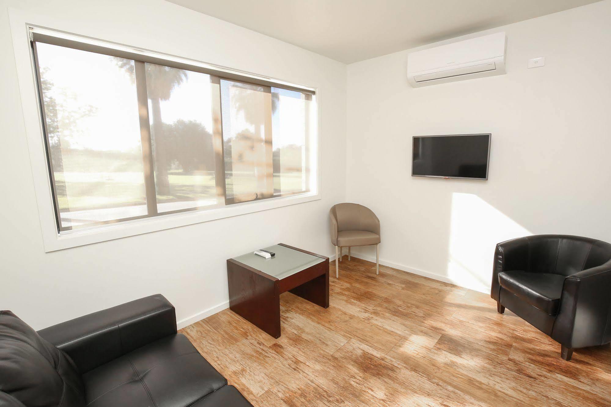 Commodore Mildura Motel Εξωτερικό φωτογραφία