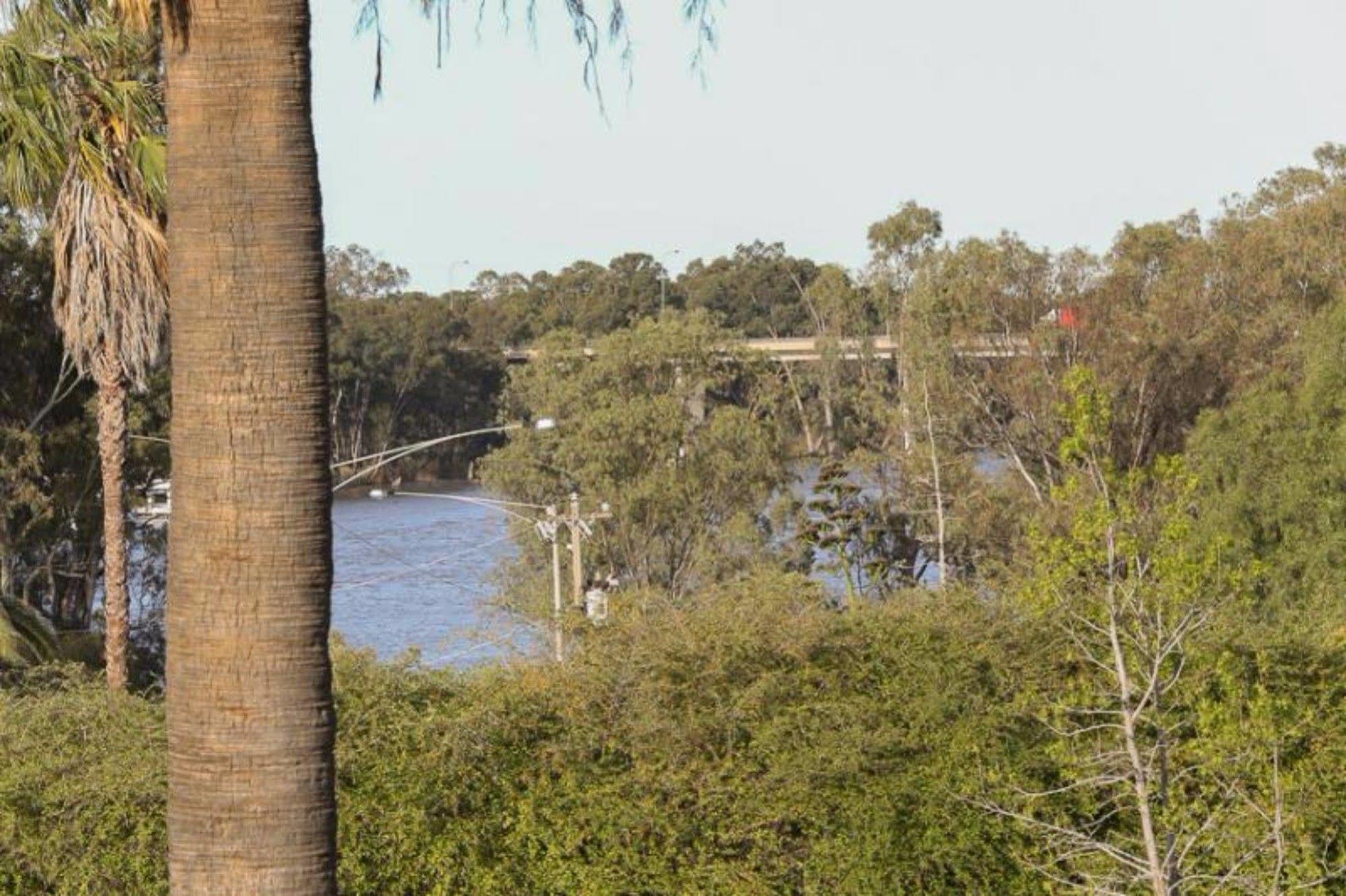 Commodore Mildura Motel Εξωτερικό φωτογραφία